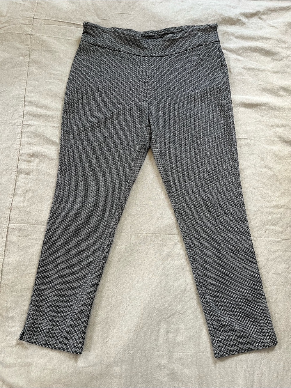 Counterparts Women’s Patterned Pull On Pants Size 14